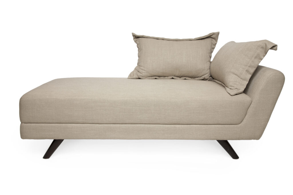 chaise long